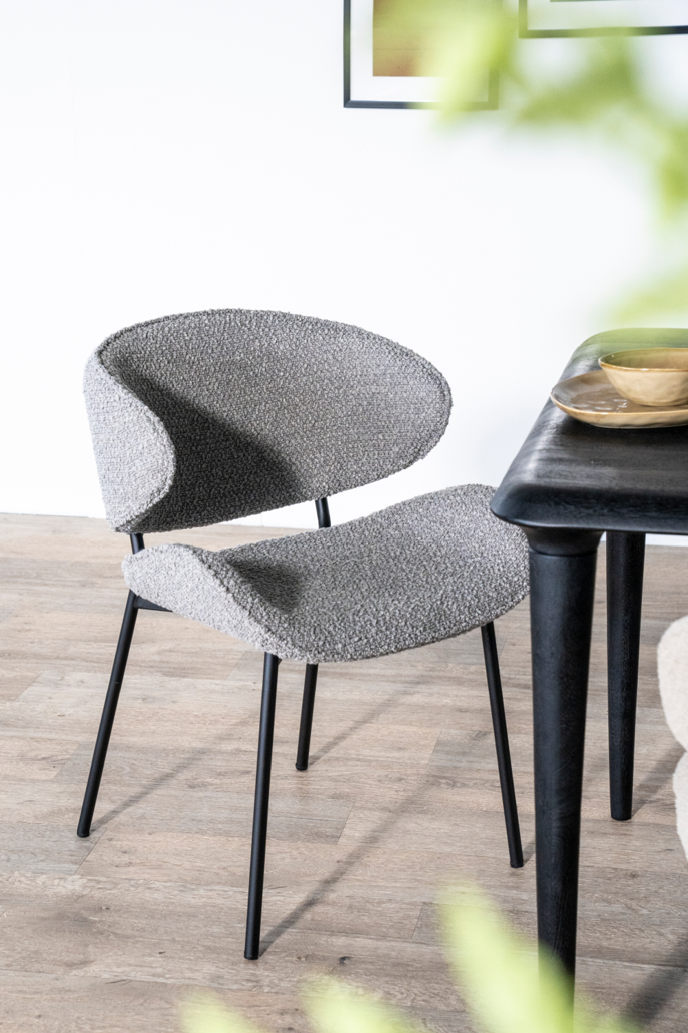 Upholstered Modern Dining Chair | Eleonora Tess | Oroa.com