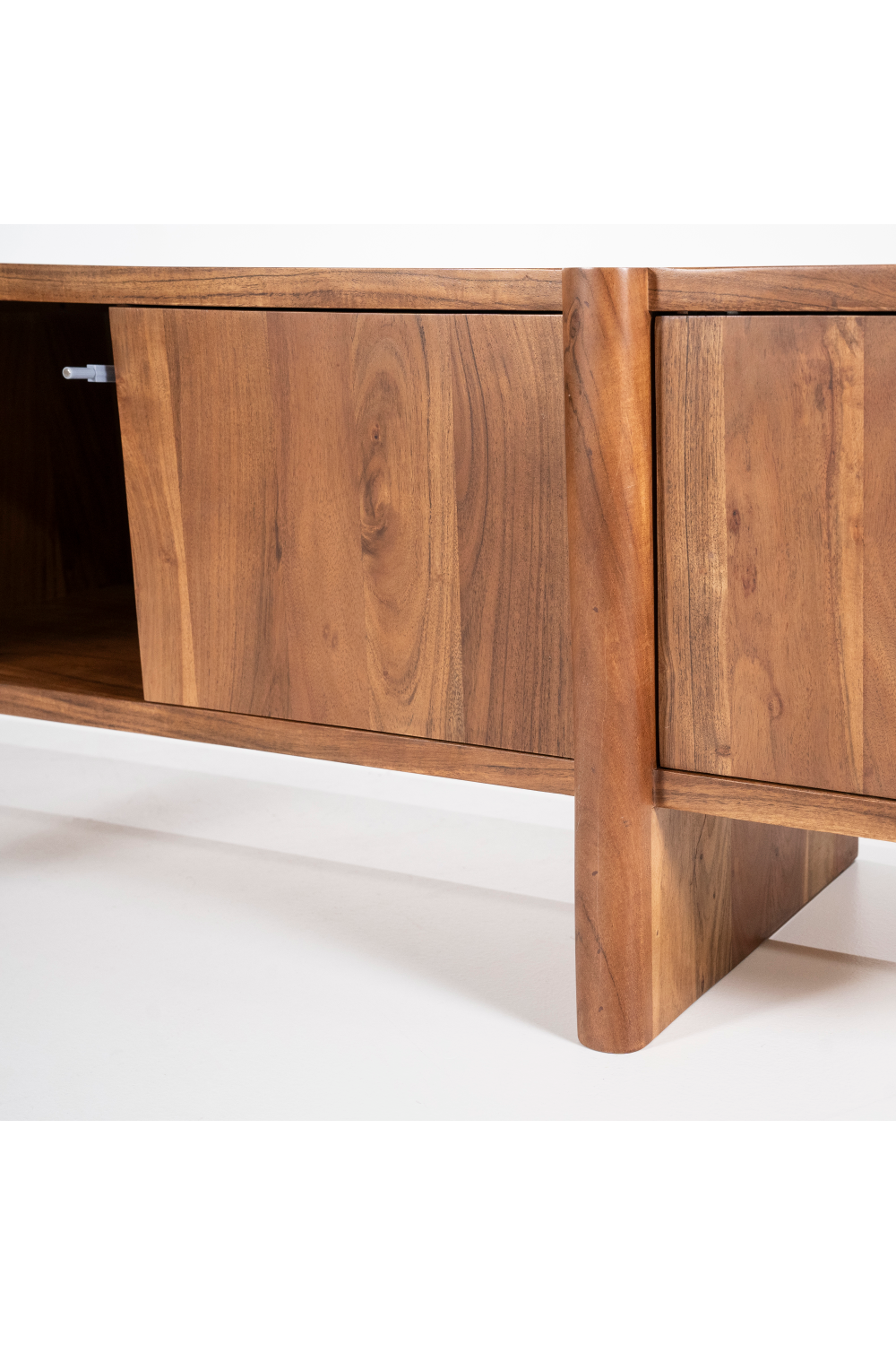Acacia Farmhouse TV Cabinet | Eleonora Julian | OROA.com