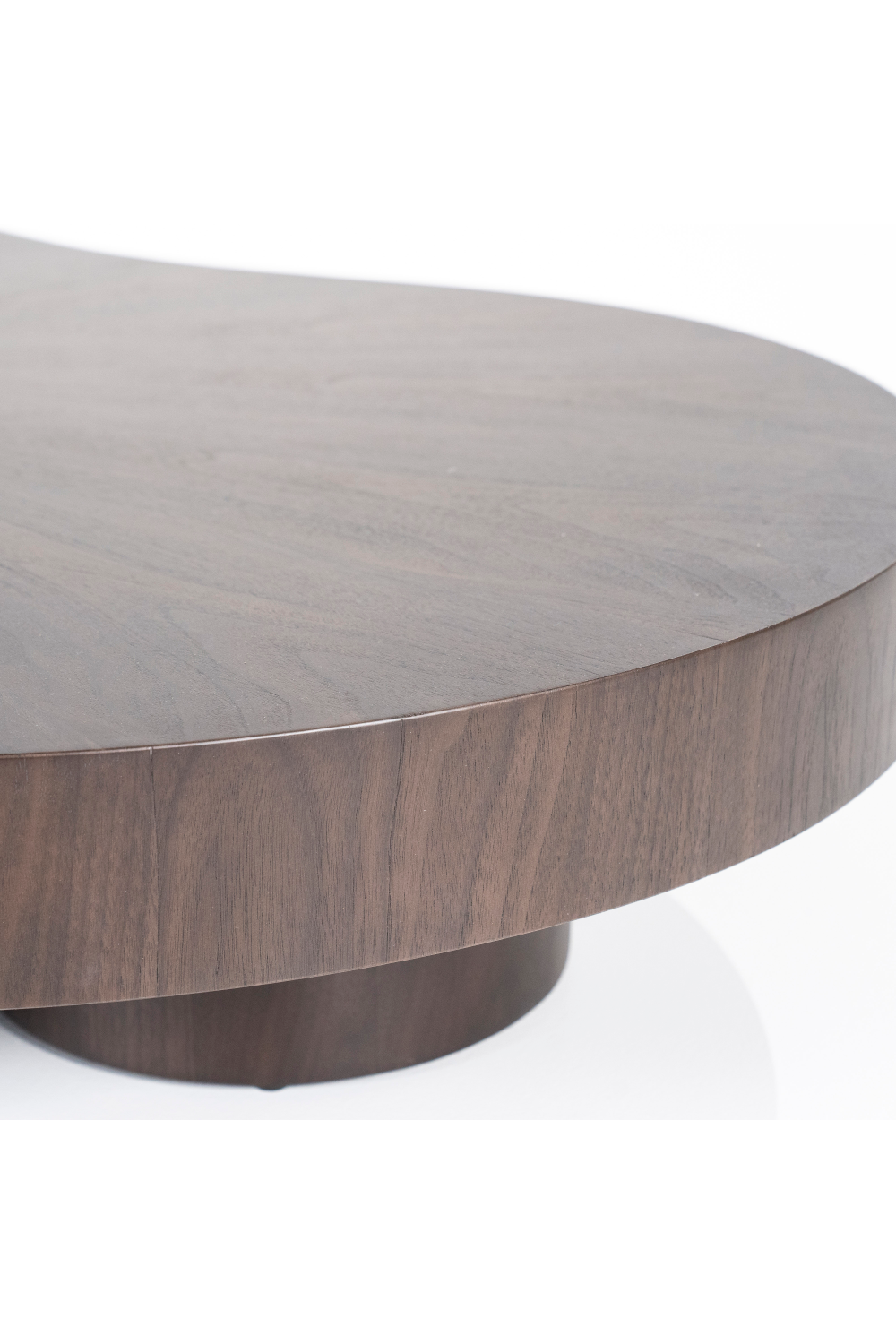 Walnut Organic Coffee Table | Eleonora Bobbie | OROA.com