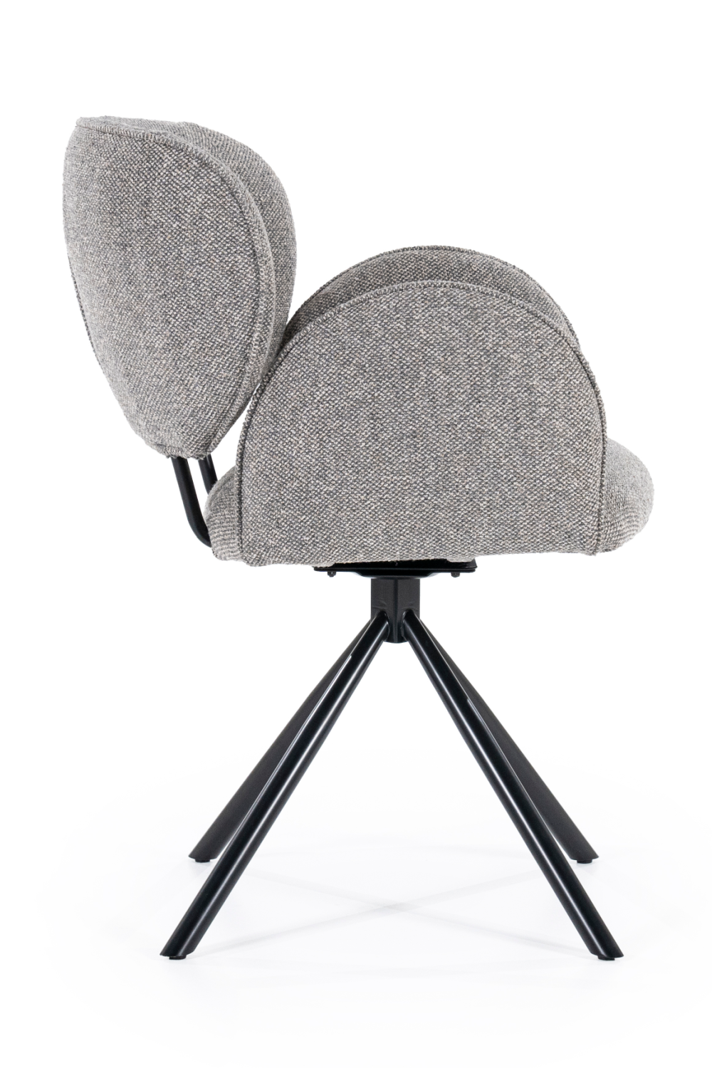 Quadrupod Rotatable Armchair | Eleonora Rosalin | OROA.com