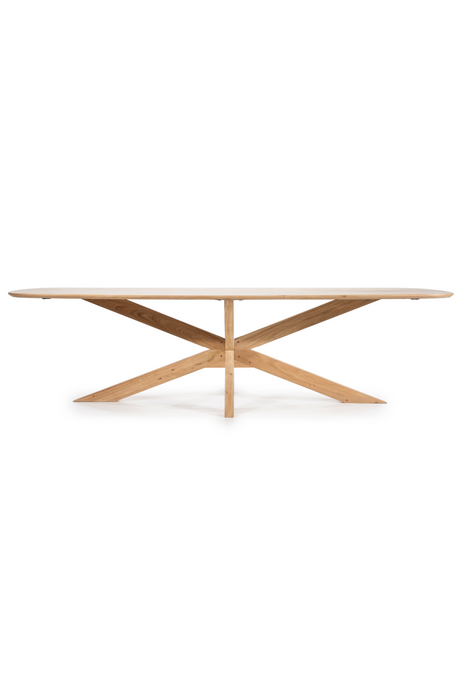 Natural Acacia Wood Dining Table | Eleonora Nikki | OROA.com