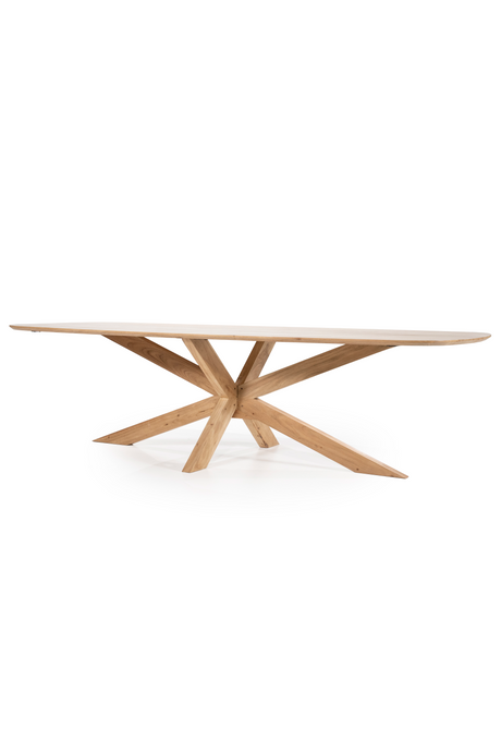Natural Acacia Wood Dining Table | Eleonora Nikki | OROA.com