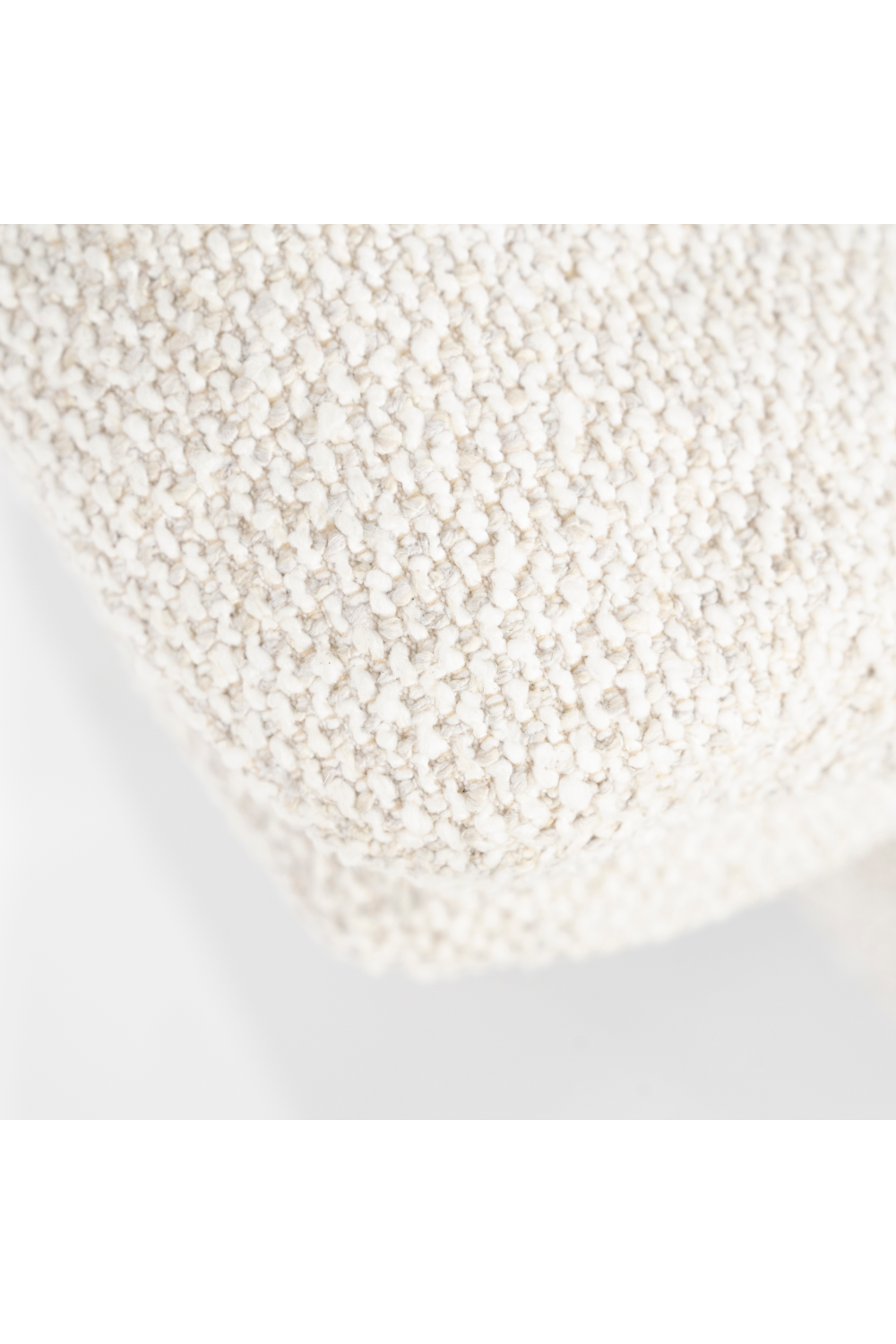 Upholstered Reclining Lounge Chair | Eleonora Caleb | OROA.com