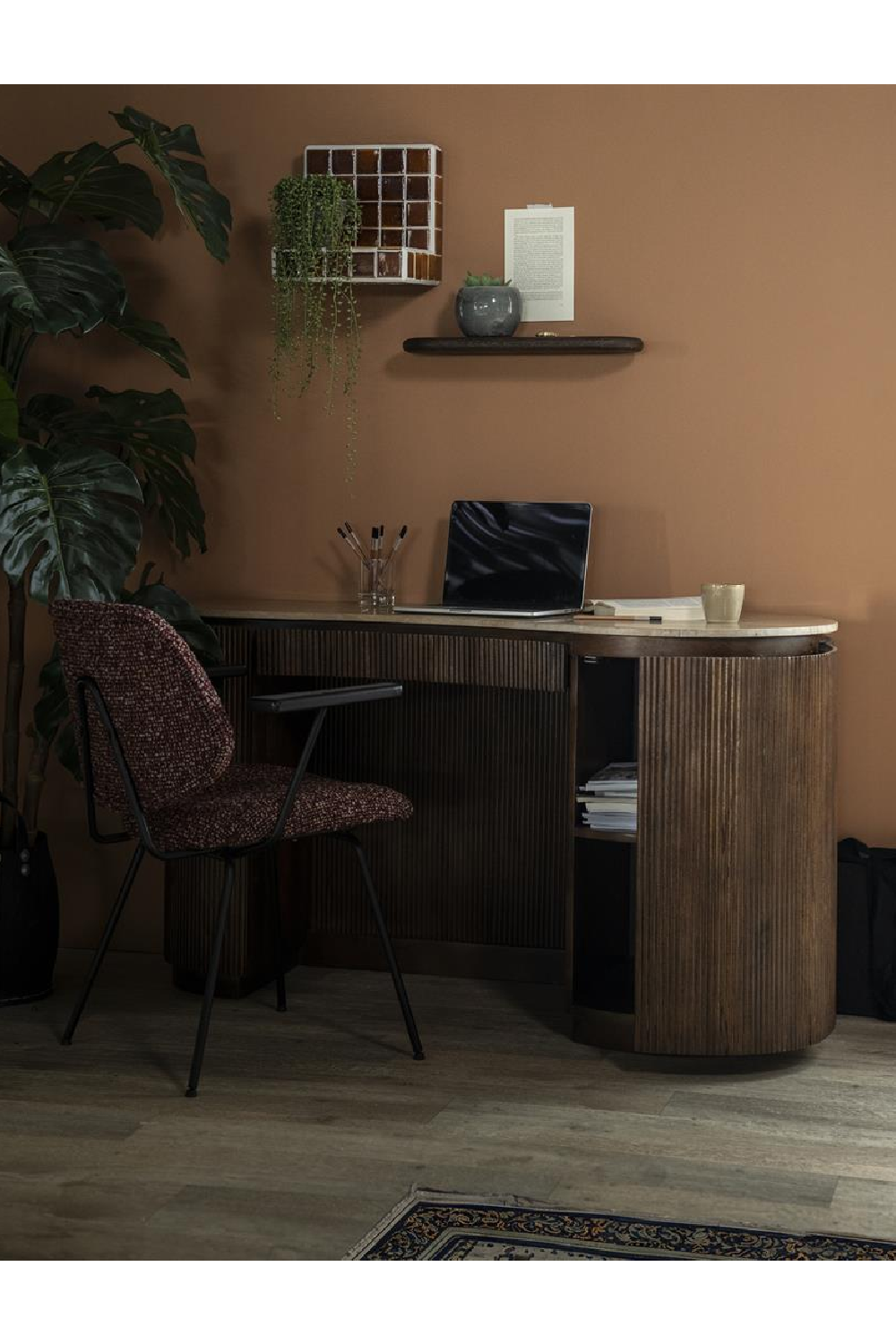 Organic Shape Travertine Desk | Eleonora Mari | OROA.com