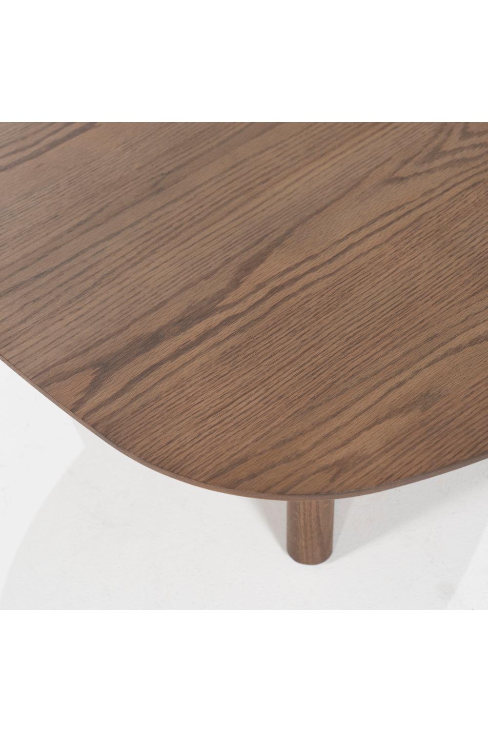 Brown Varnished Oak Coffee Table | Eleonora Stef | OROA.com