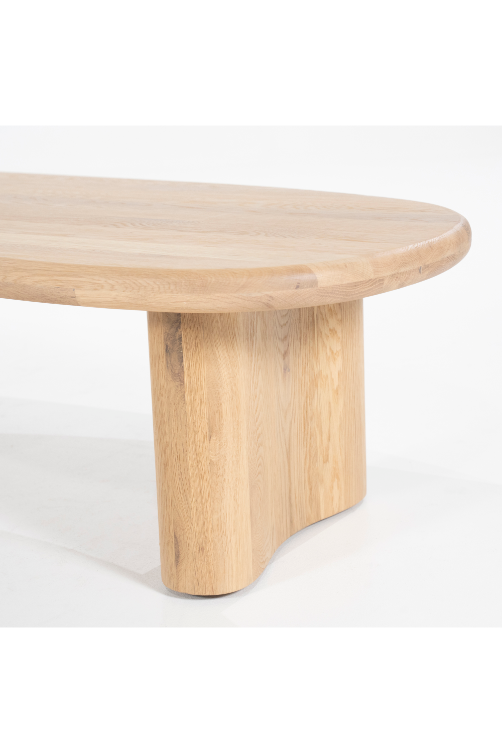 Bean Shape Oak Coffee Table | Eleonora Josh | OROA.com