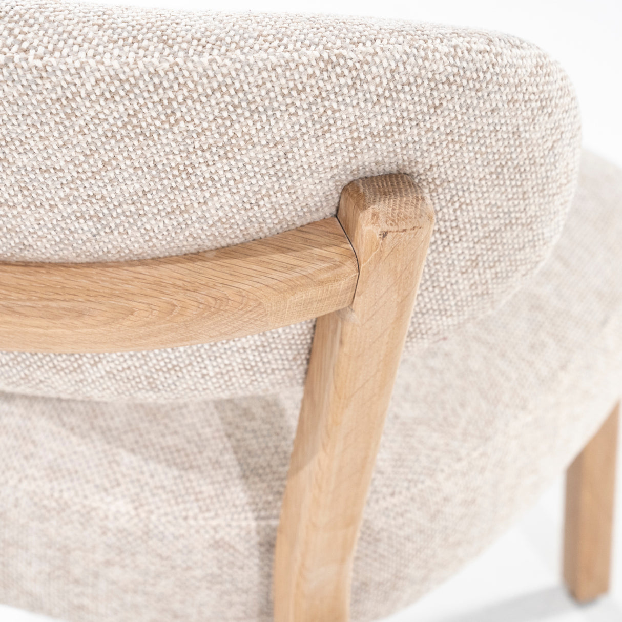   Oak Framed Accent Chair | Oroa.com