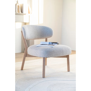   Oak Framed Accent Chair | Oroa.com