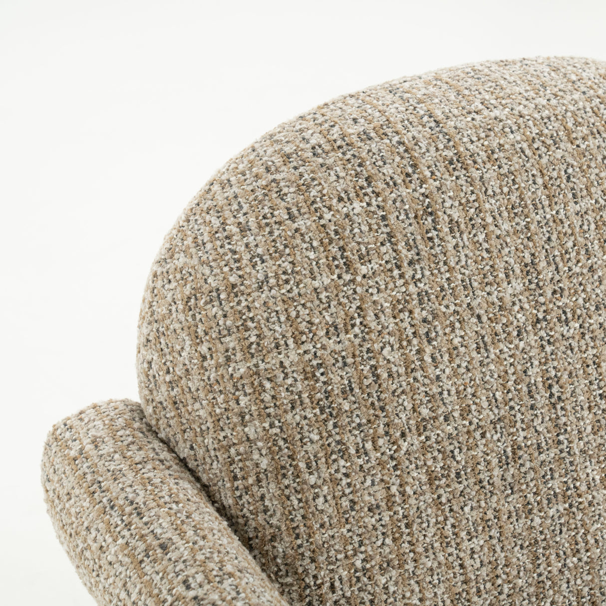   Upholstered Chunky Lounge Armchair | Oroa.com