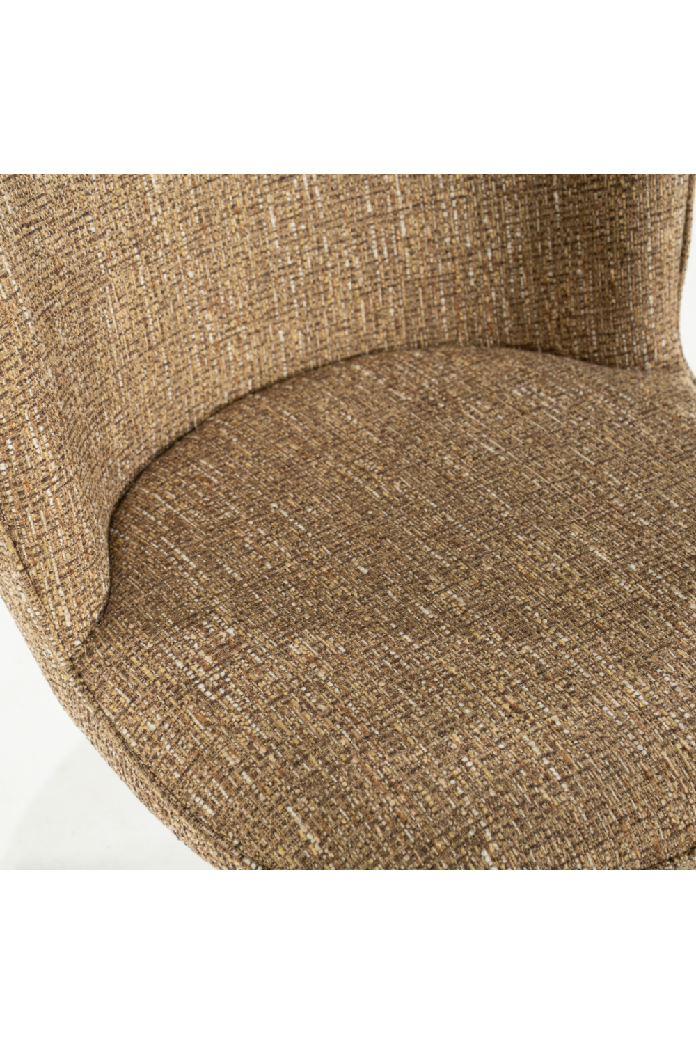 Curved Back Swivel Chair | Eleonora Molly | OROA.com