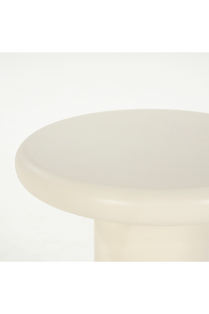 White Round Pedestal Side Table | Eleonora Jade | OROA.com