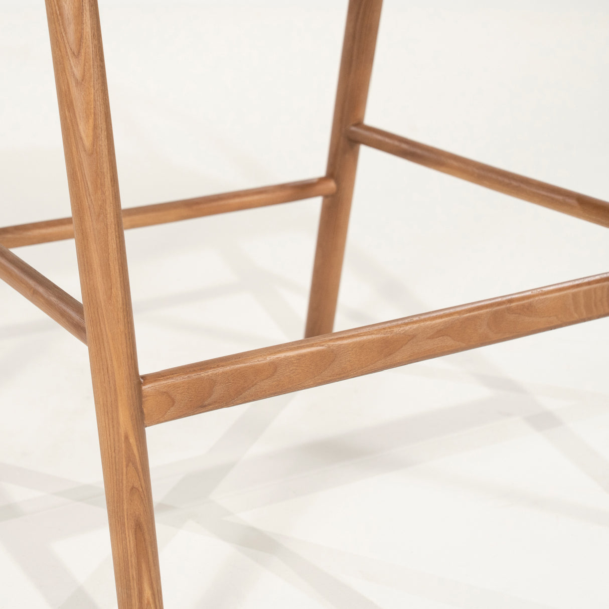   Lacquered Ash Bar Chair | Oroa.com