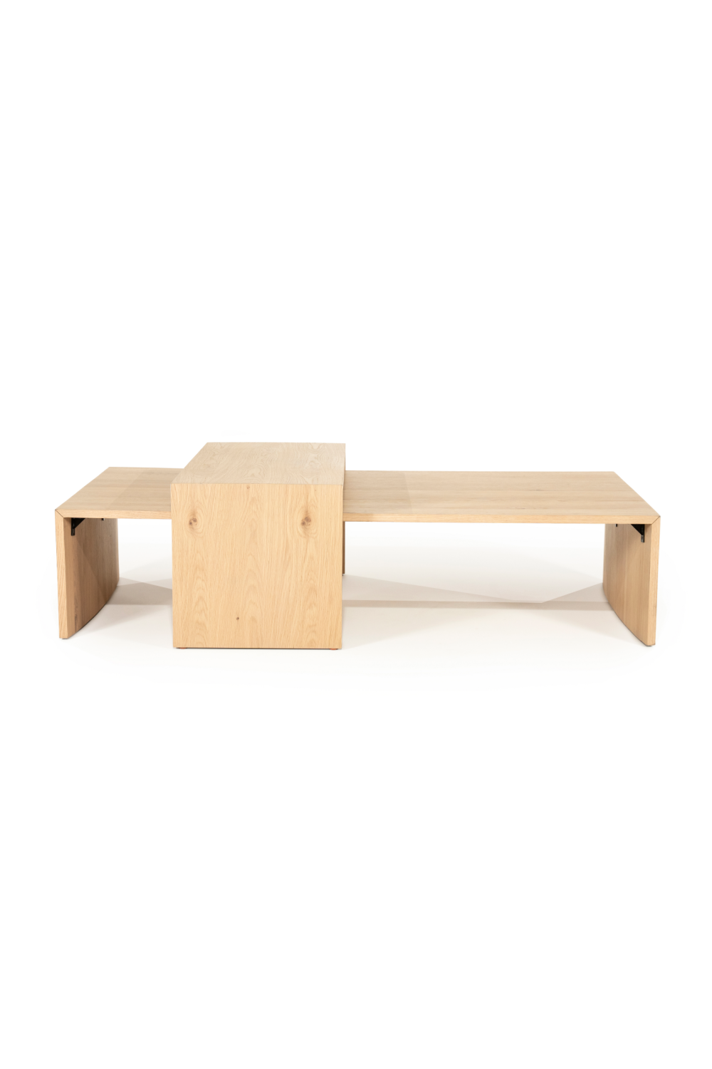 Lacquered Oak Nested Coffee Tables (2) | Eleonora Flo | Oroa.com