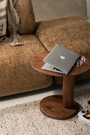 Mango Wood Oval Side Table | Eleonora Novia | Oroa.com