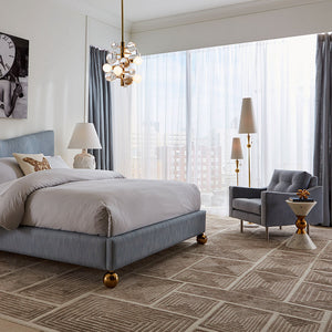 White Linen Shade Floor Lamp | Jonathan Adler Caracas | Oroa.com