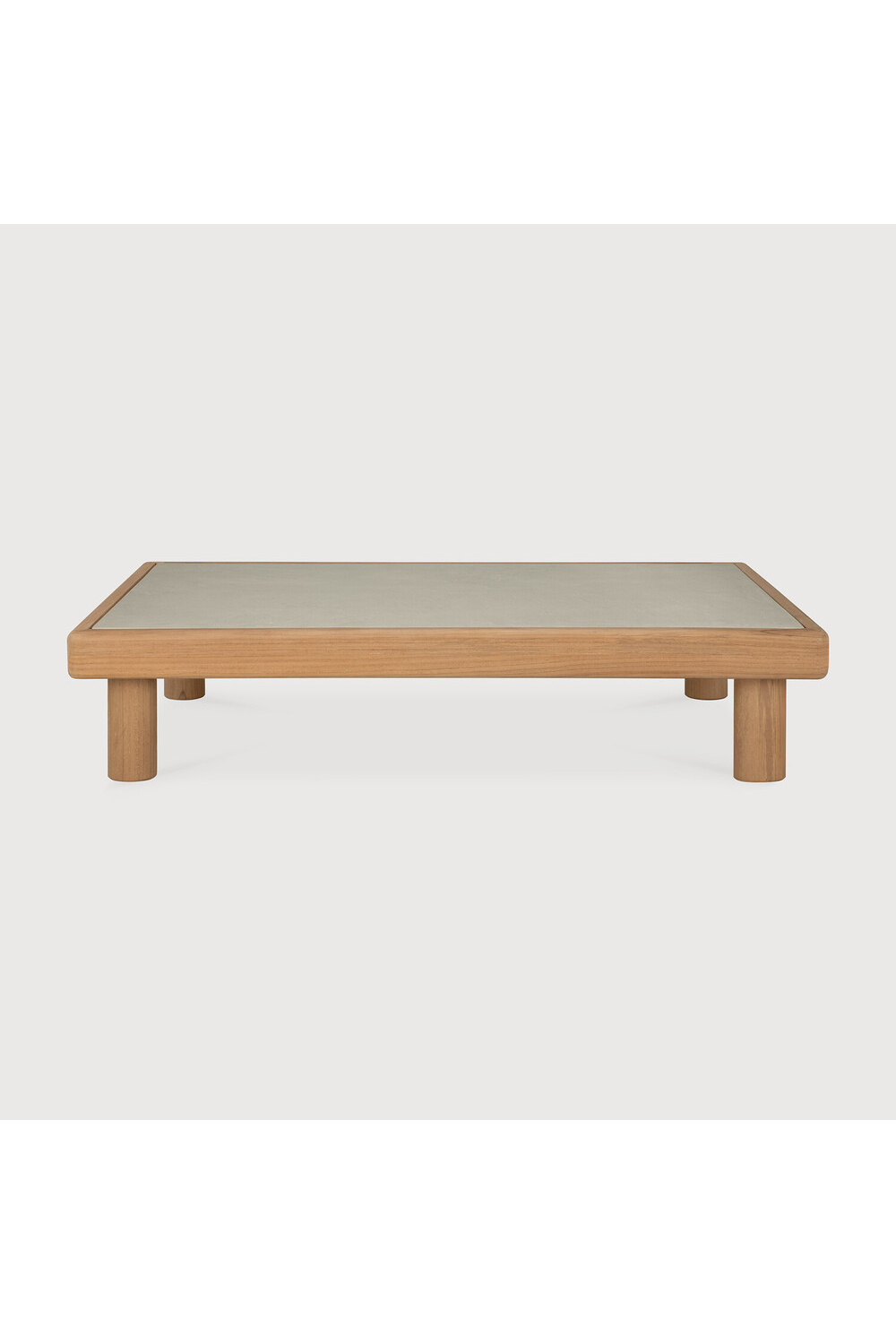 Concrete Outdoor Coffee Table | Ethnicraft Monocle | Oroatrade.com