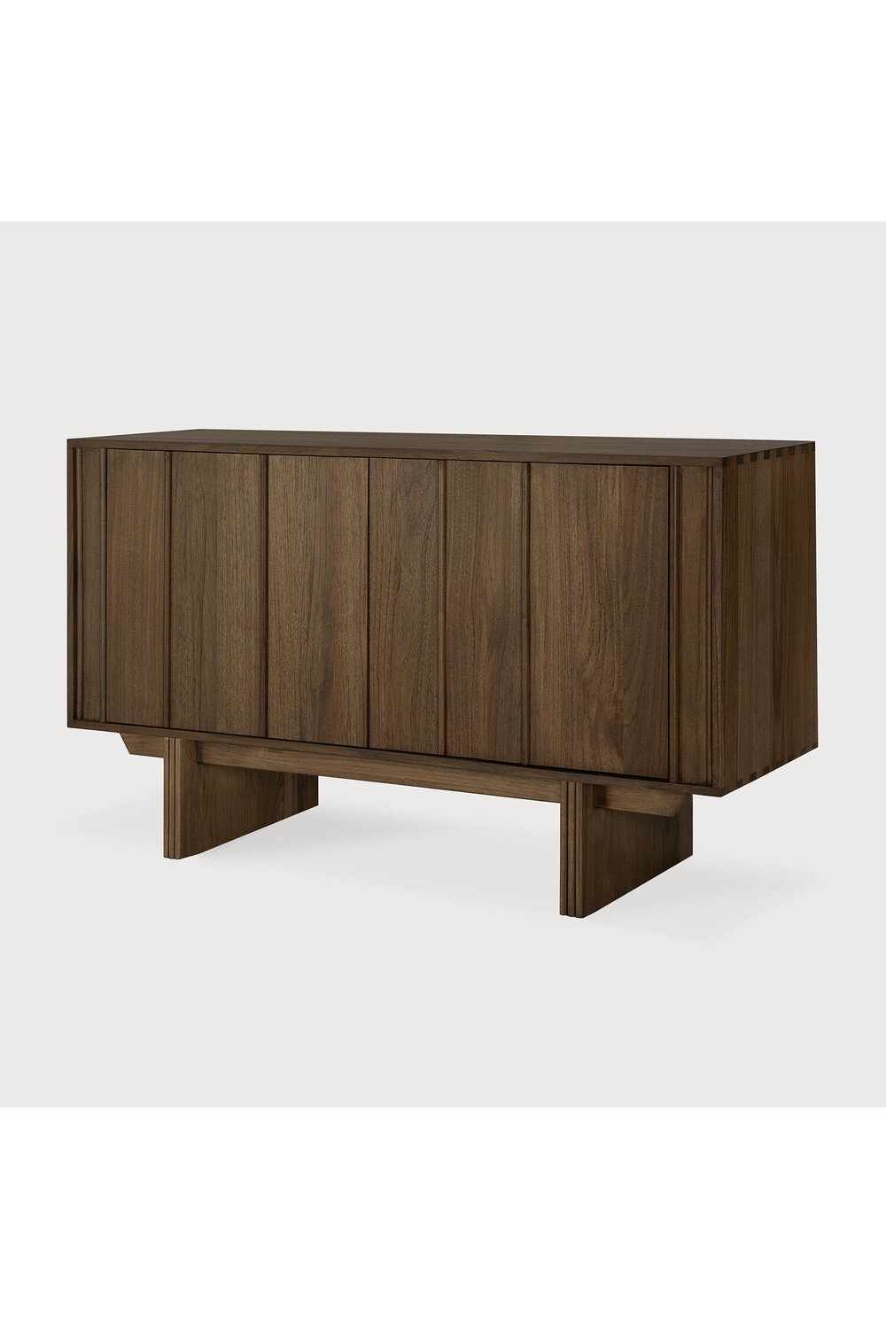 Teak Panel Sideboard | Ethnicraft Pillar | Oroa.com