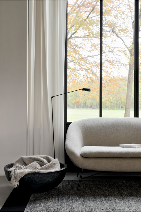 Off-White Vintage Sofa – Barrow – material finish alternate view 13