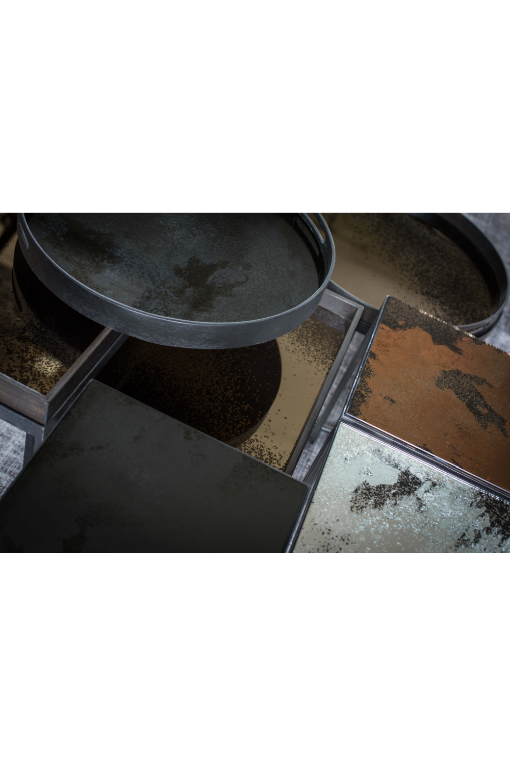 Aged Mirror Round Tray | Ethnicraft | Oroa.com