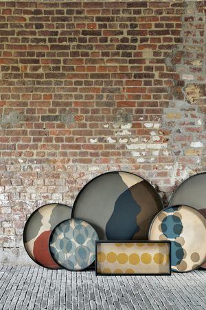 Printed Glass Round Tray | Ethnicraft Dots | Oroa.com