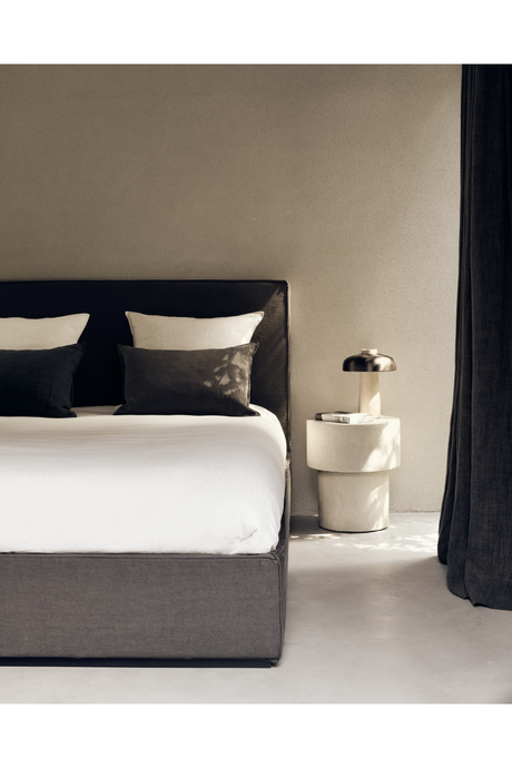 Removable Cover Modern King Bed | Ethnicraft Revive | Oroa.com