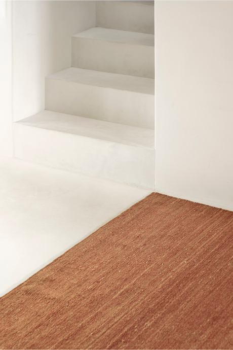 Textured Sheep Wool Rug | Ethnicraft Nomad | OROA.com