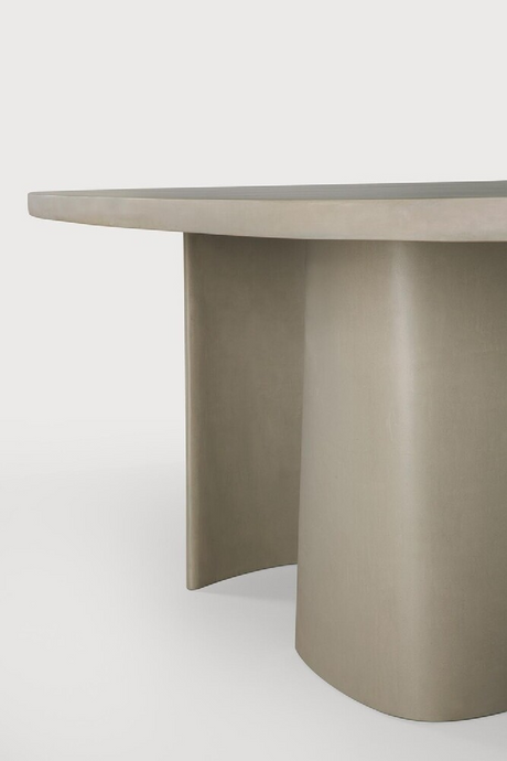 Round Concrete Outdoor Dining Table | Ethnicraft Roller Max | Oroa.com