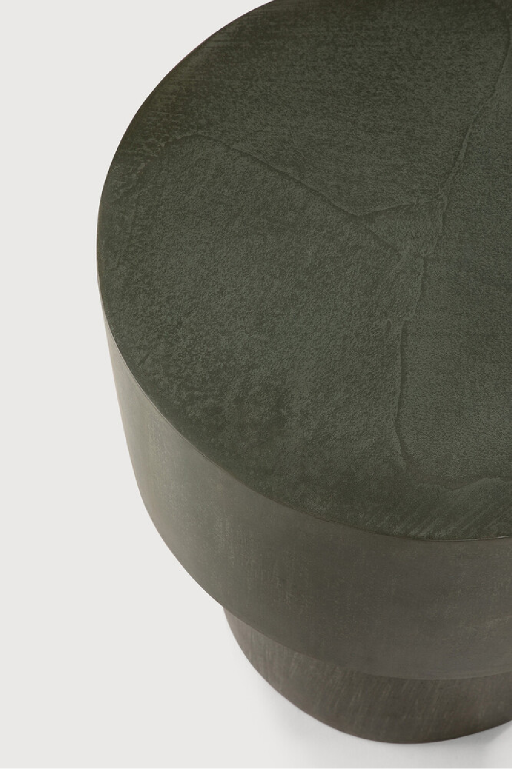 Mushroom-Shaped Outdoor Side Table | Ethnicraft Elements | Oroa.com