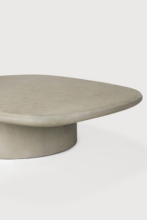 Pebble-Shaped Concrete Outdoor Coffee Table | Ethnicraft Elements | Oroa.com