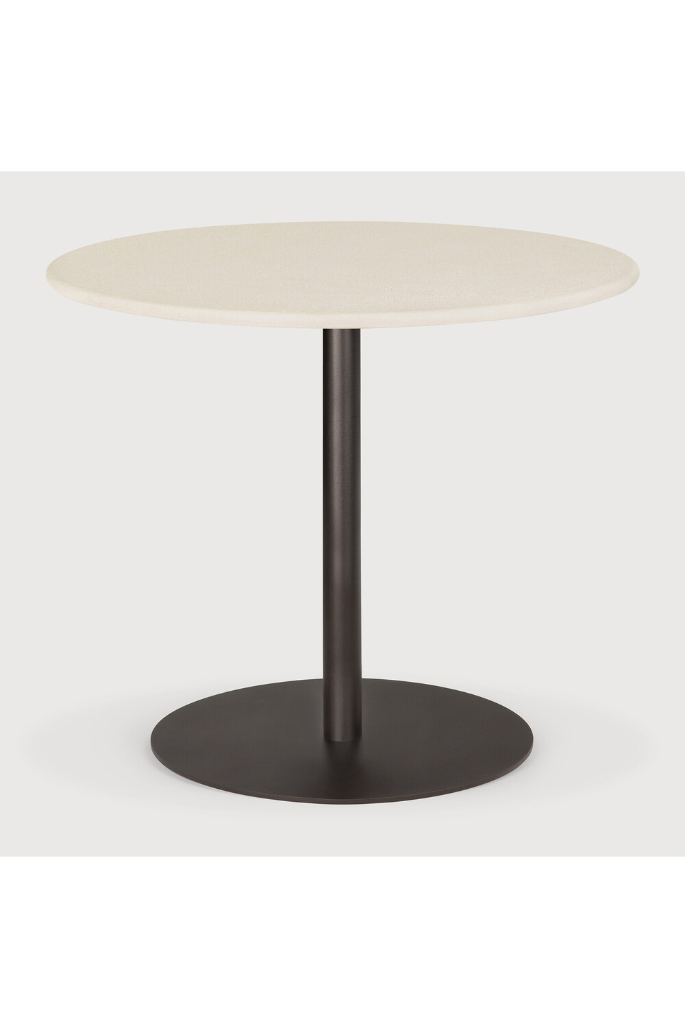 Round Pedestal Dining Table | Ethnicraft Blend | Oroa.com