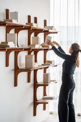 Varnished Mahogany Wall Shelf | Ethnicraft PI | Oroa.com