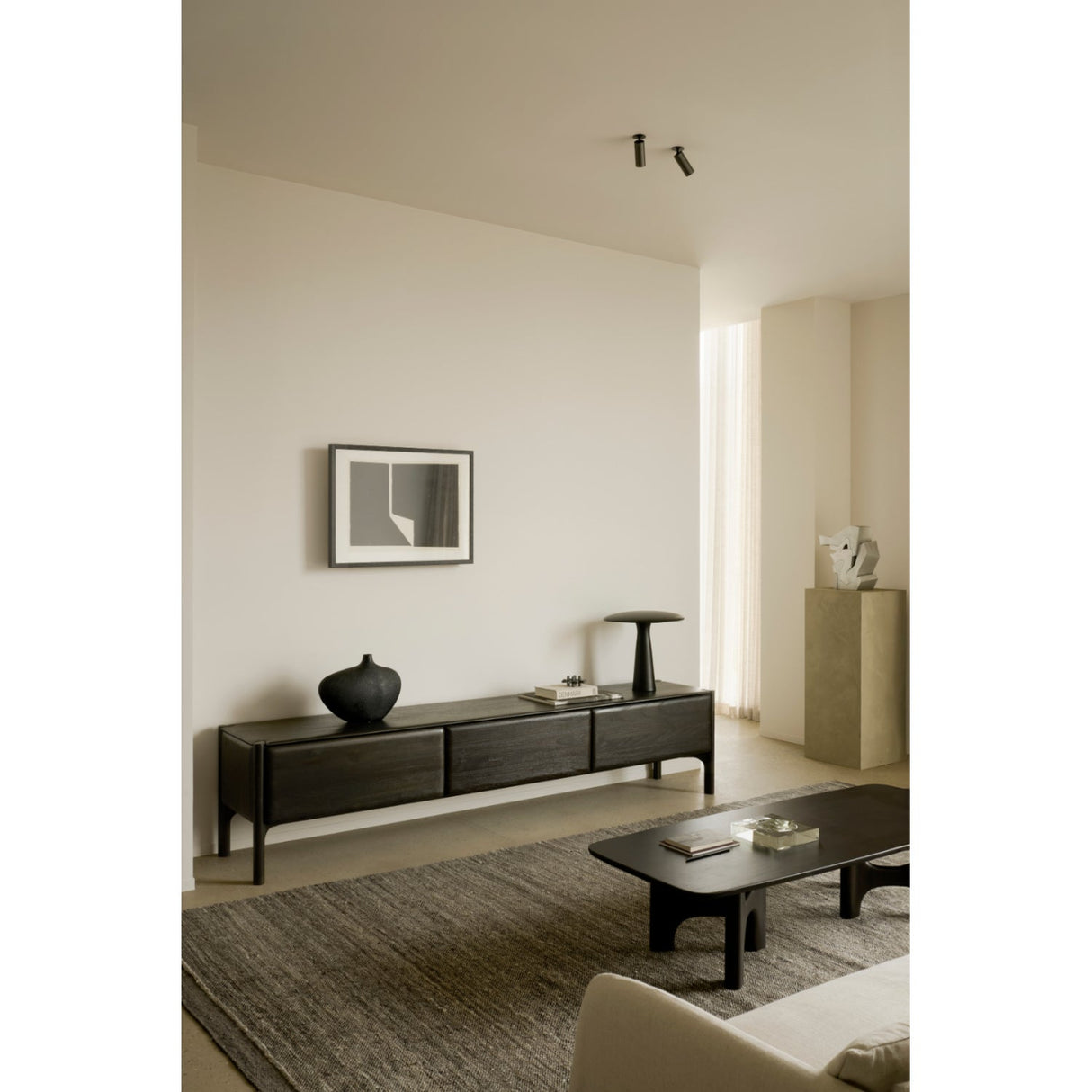 Brown Mahogany Coffee Table | Ethnicraft Flow | Oroa.com