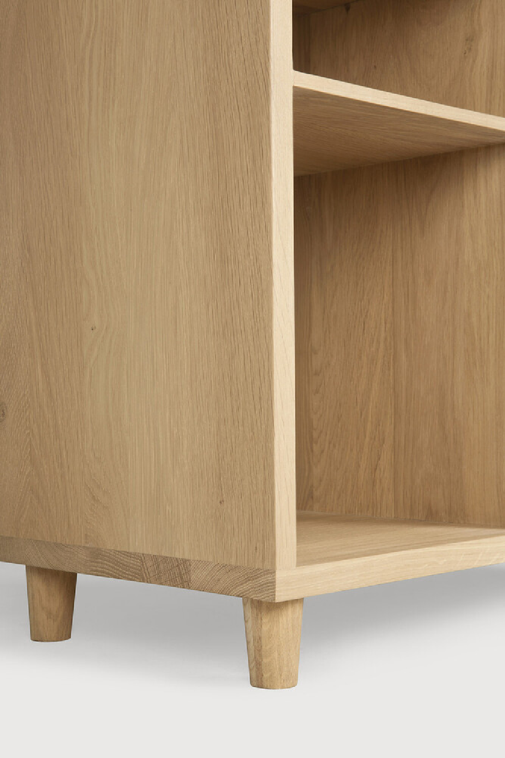 Oak Bookcase With Drawers | Ethnicraft Pirouette | Oroa.com