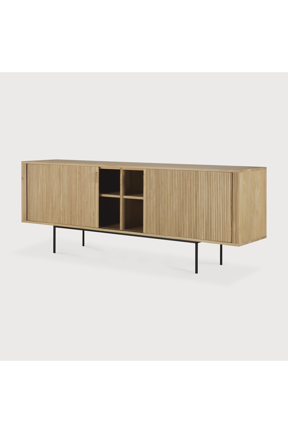Sliding Door Oak Sideboard | Ethnicraft Roller Max | Oroa.com