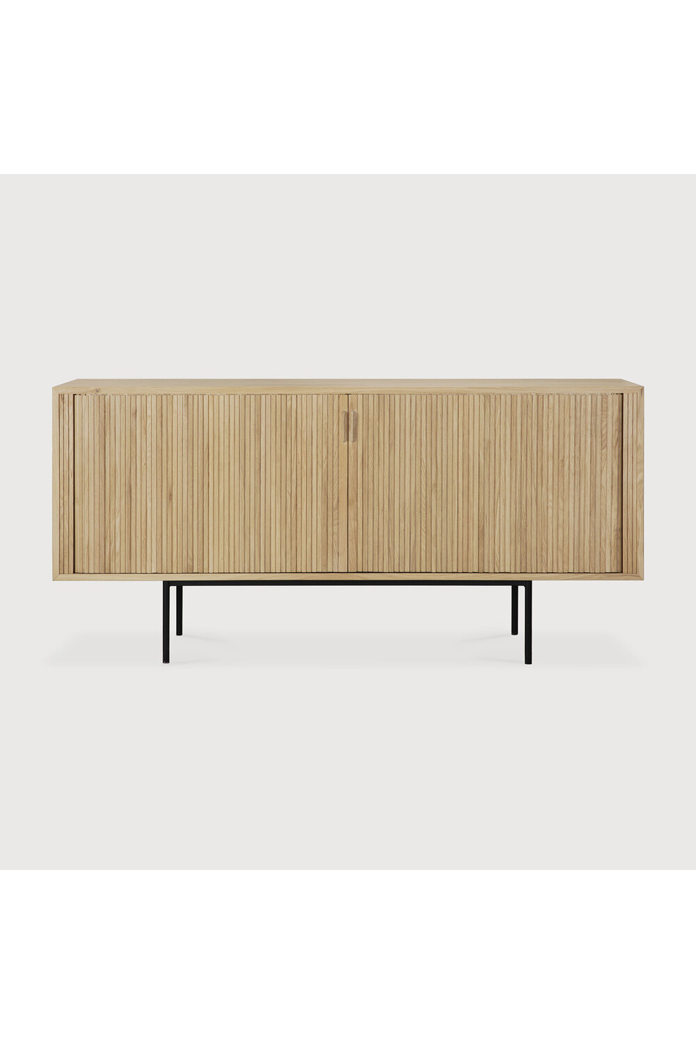 Sliding Door Oak Sideboard | Ethnicraft Roller Max | Oroa.com