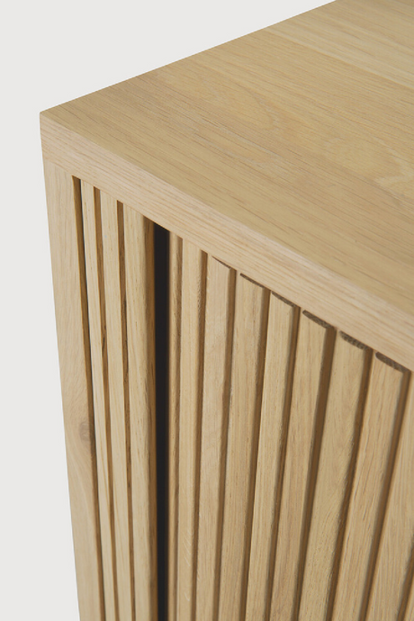 Sliding Door Oak Sideboard | Ethnicraft Roller Max | Oroa.com