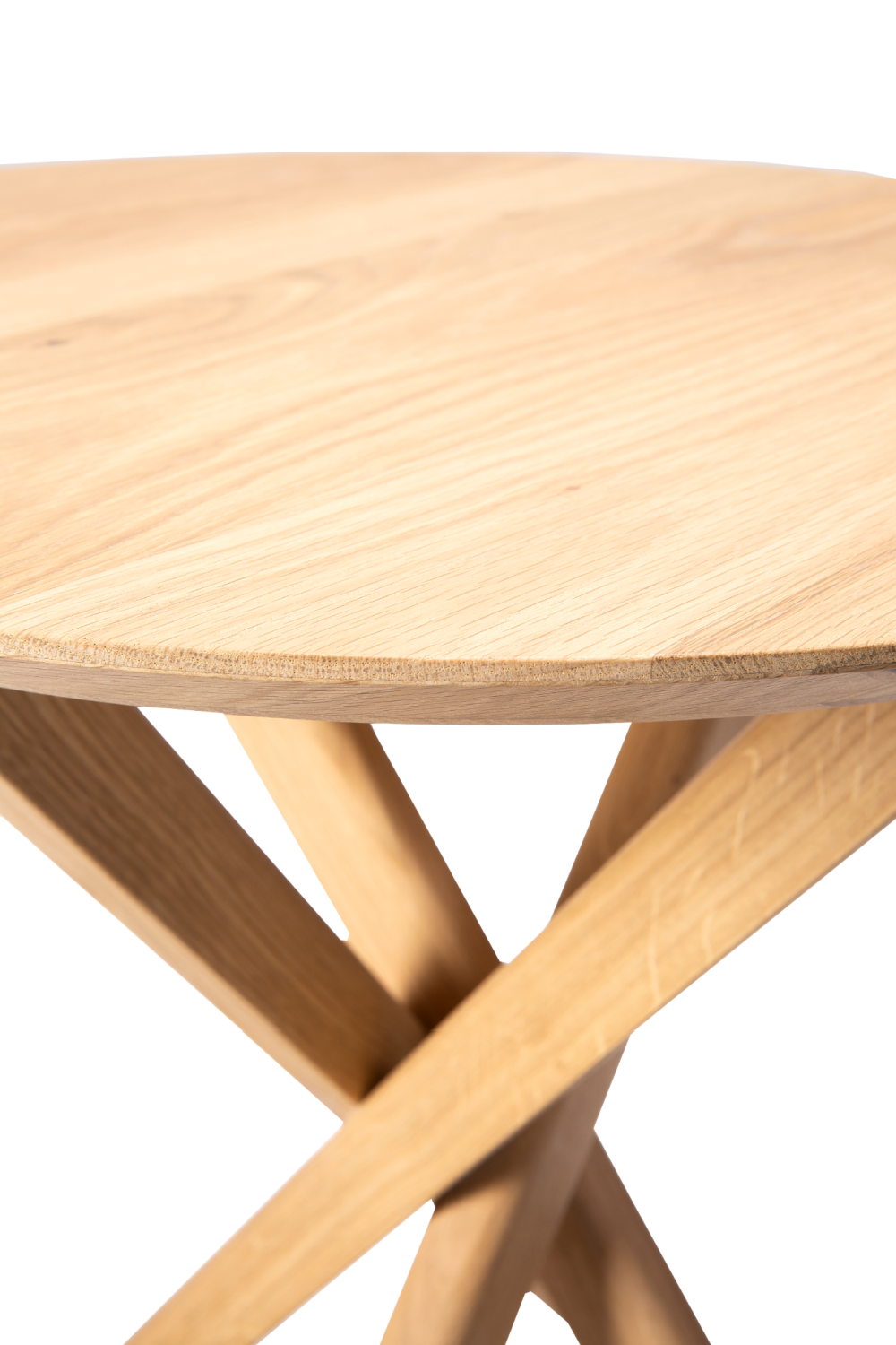 Oak Cross Leg Coffee Table | Ethnicraft Mikado | OROA TRADE