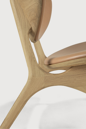 Varnished Oak Leather Lounge Chair | Ethnicraft Eye | Oroa.com