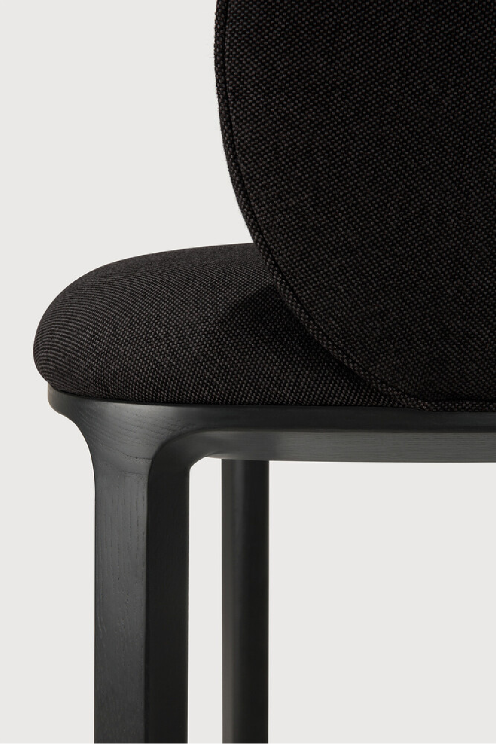 Upholstered Oak Dining Chair | Ethnicraft Unda | Oroa.com