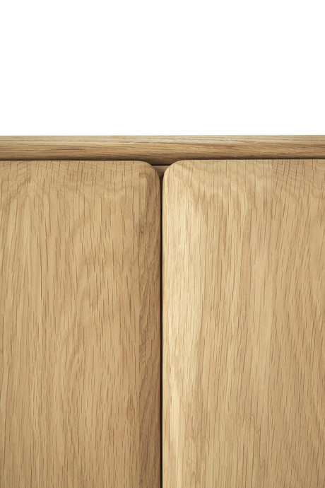 Oiled Oak Sideboard | Ethnicraft PI | Oroa.com
