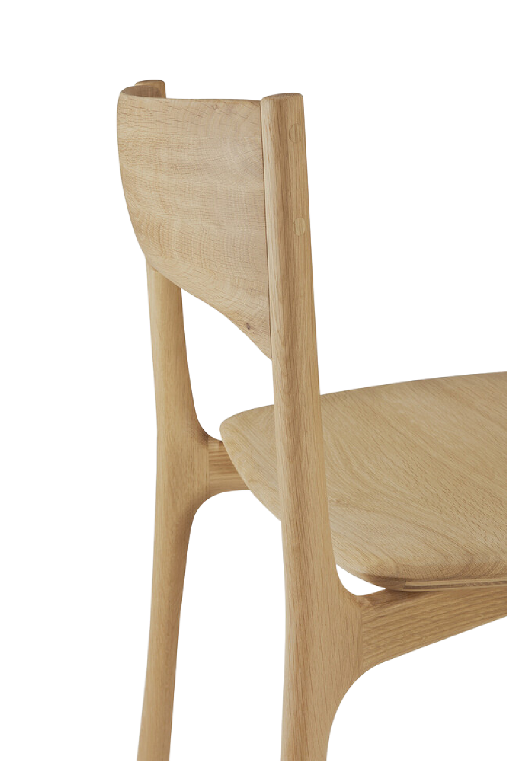 Sleek Handcrafted Dining Chair | Ethnicraft PI | Oroa.com