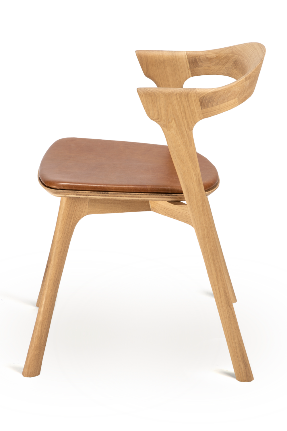 Cushioned Scandinavian Dining Chair | Ethnicraft Bok | Oroa.com