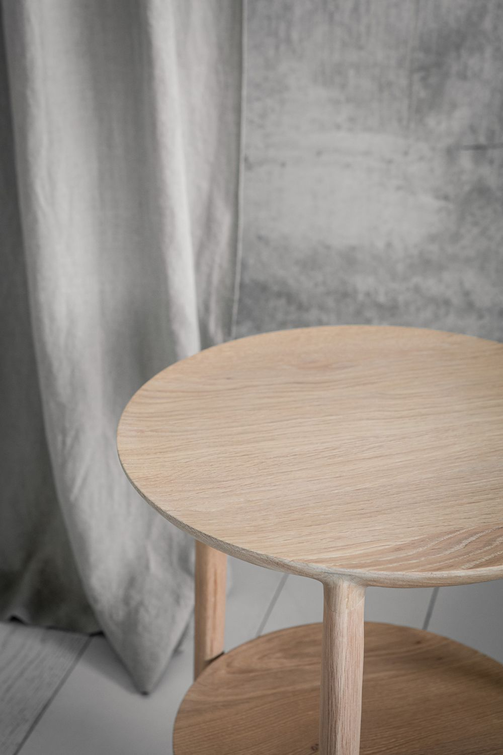 Circular Tiered Oak Side Table | Ethnicraft Bok | Oroa.com