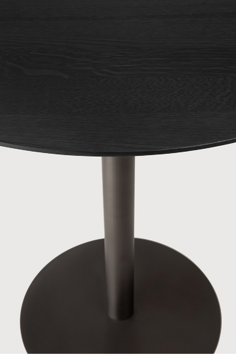 Round Pedestal Dining Table | Ethnicraft Blend | Oroa.com