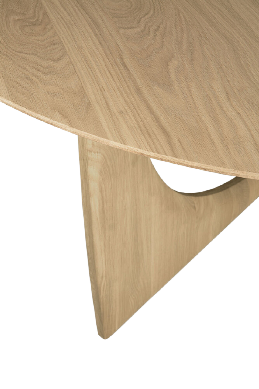 Round Dining Table | Ethnicraft Geometric | Oroa.com