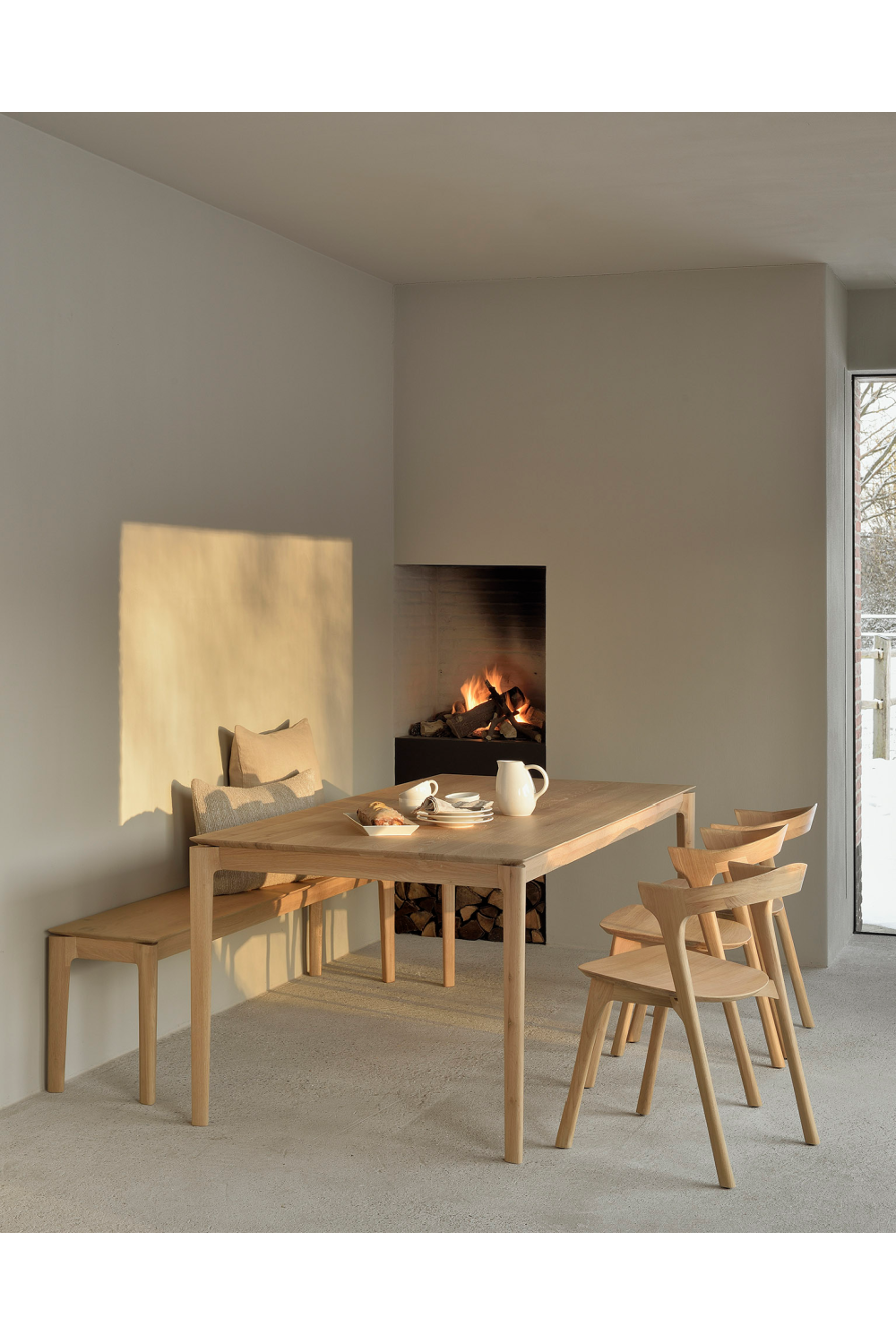 Varnished Oak Dining Table | Ethnicraft Bok | Oroa.com