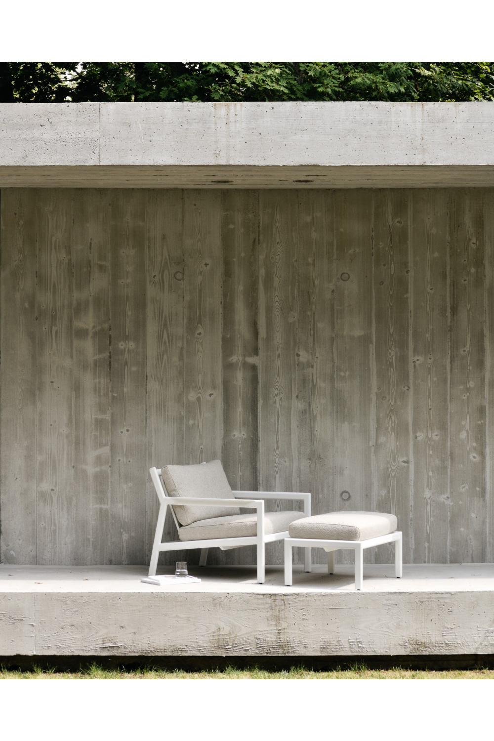 Aluminum Outdoor Lounge Chair | Ethnicraft Jack | Oroa.com