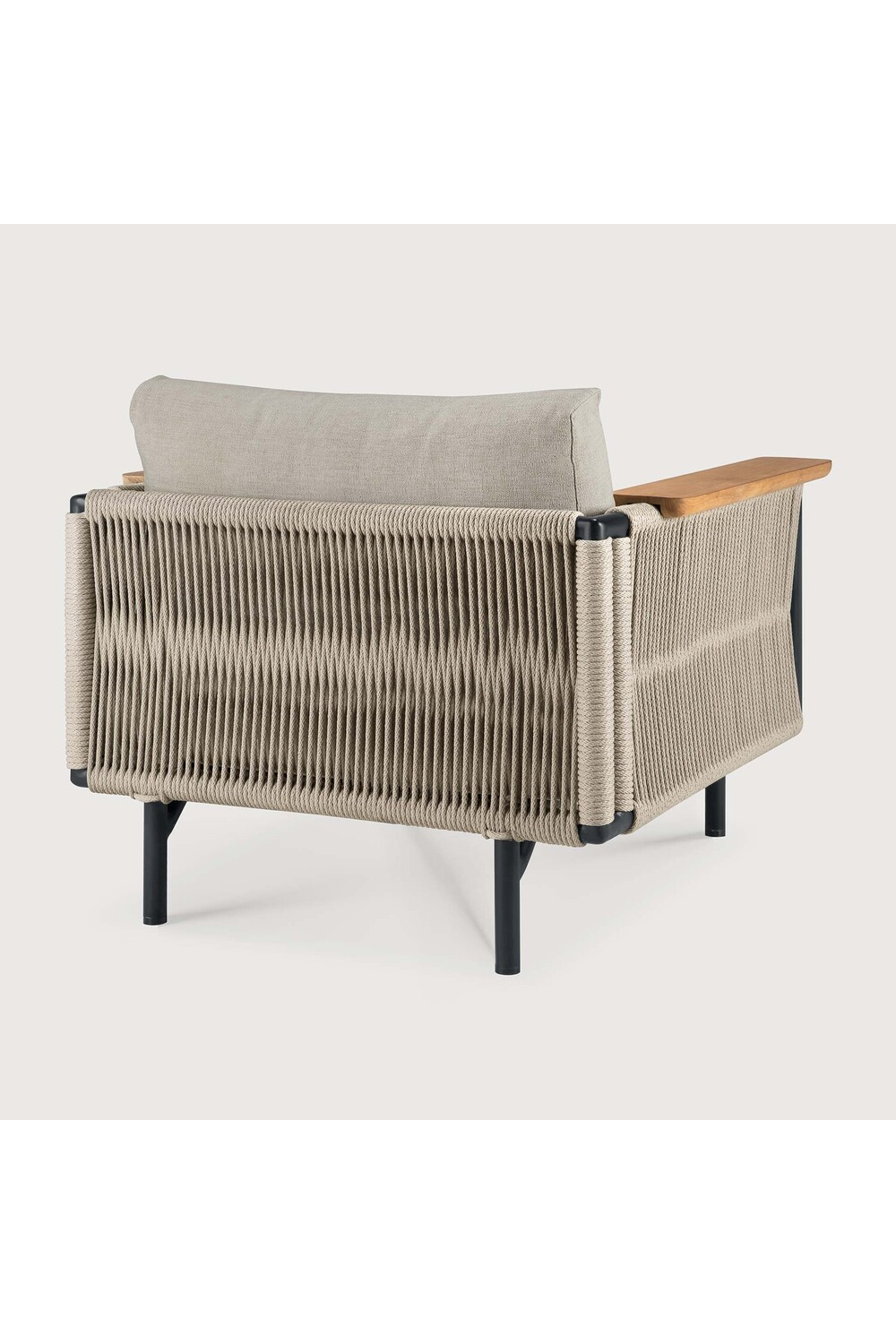 Woven Cord Outdoor Lounge Chair | Ethnicraft Corbey | Oroa.com