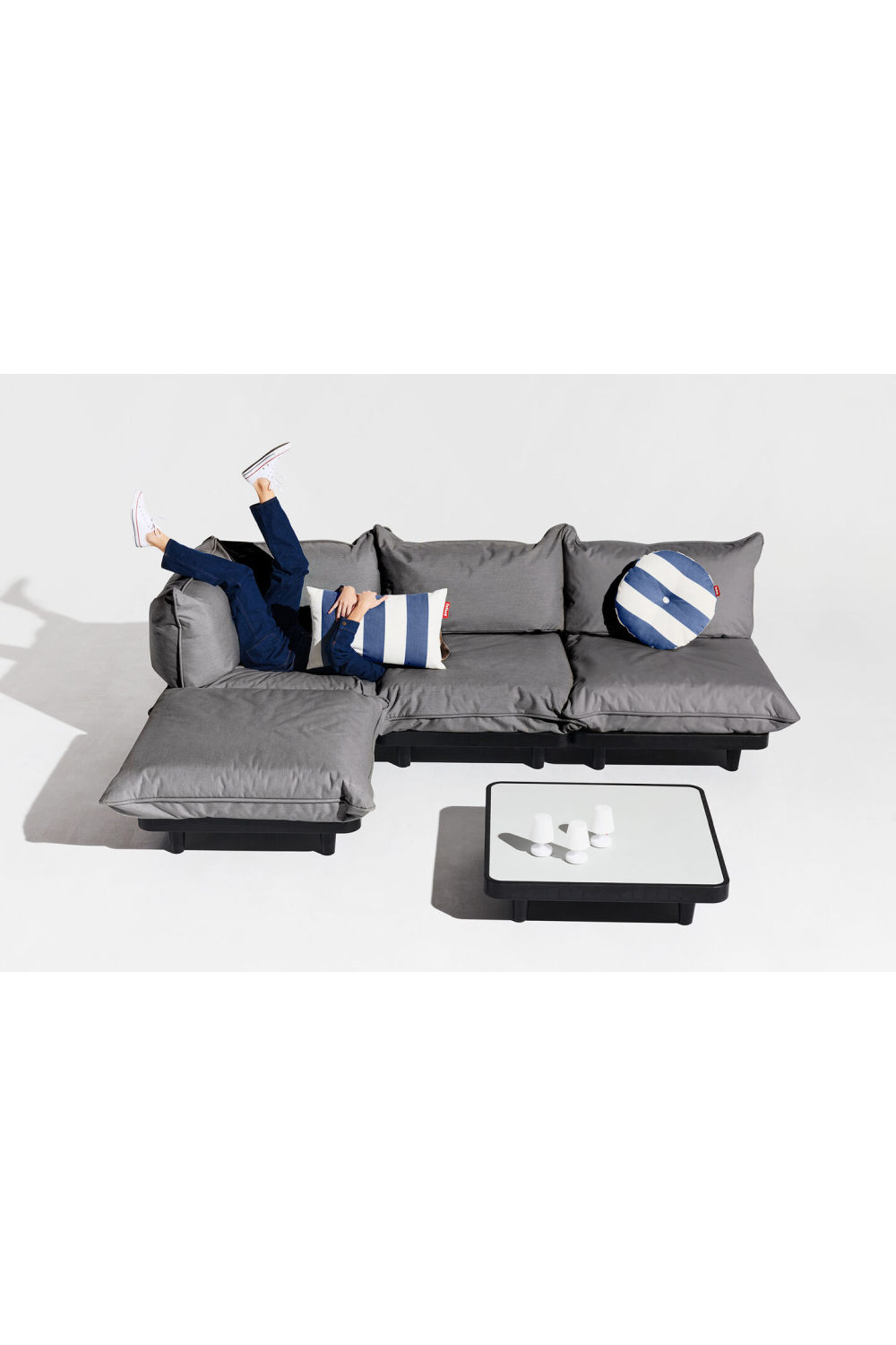 Cushioned Outdoor Daybed | Fatboy Paletti | OROA.com