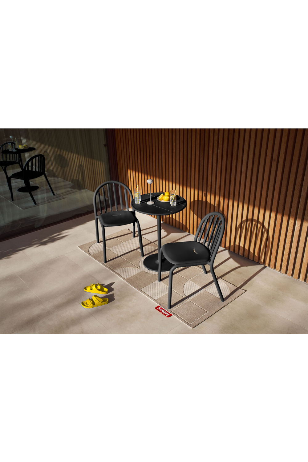 Round Outdoor Bistro Table | Fatboy Fred | OROA.com